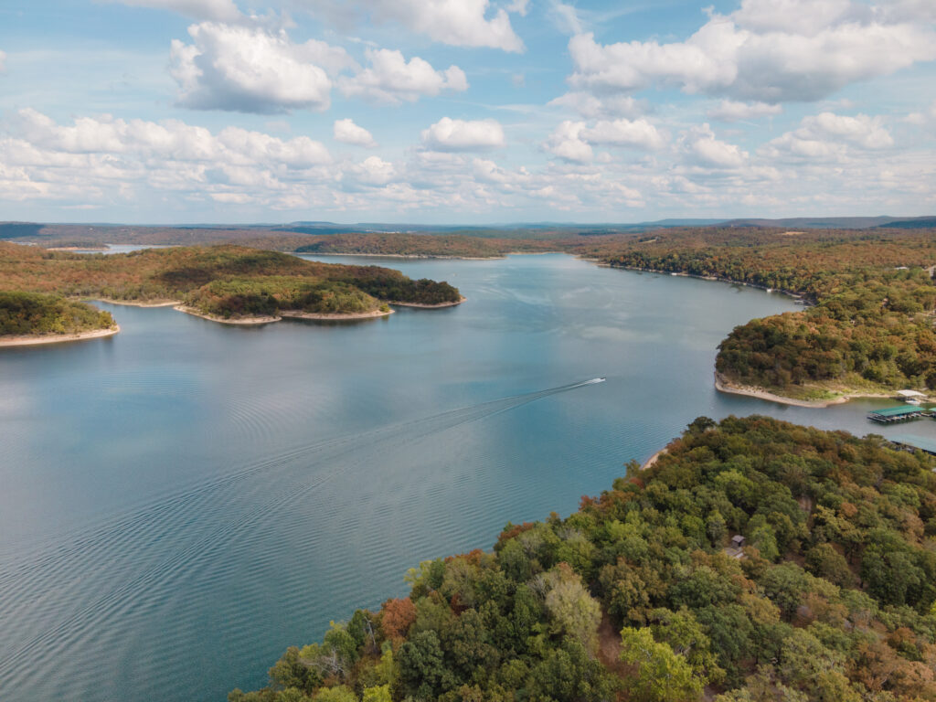 Midwest Travel Mama’s Family Weekend in Tahlequah: Illinois River, Lake Tenkiller & Cherokee Nation
